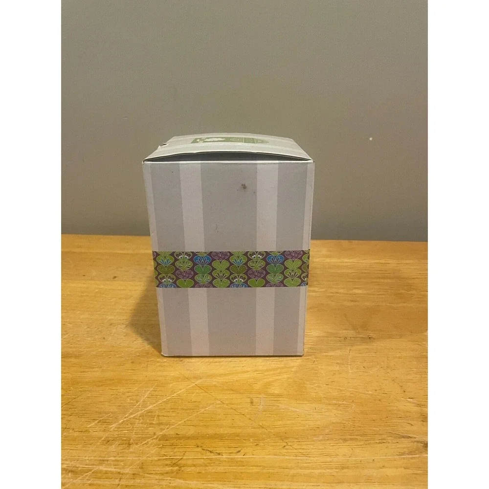 Scentsy‎ GEO PLUG IN Glass Wall Wax Warmer Mini Night Lite Discontinued NIB